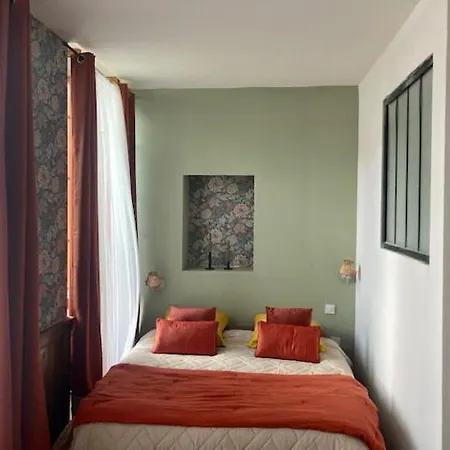 Maison De Famille Apartment *